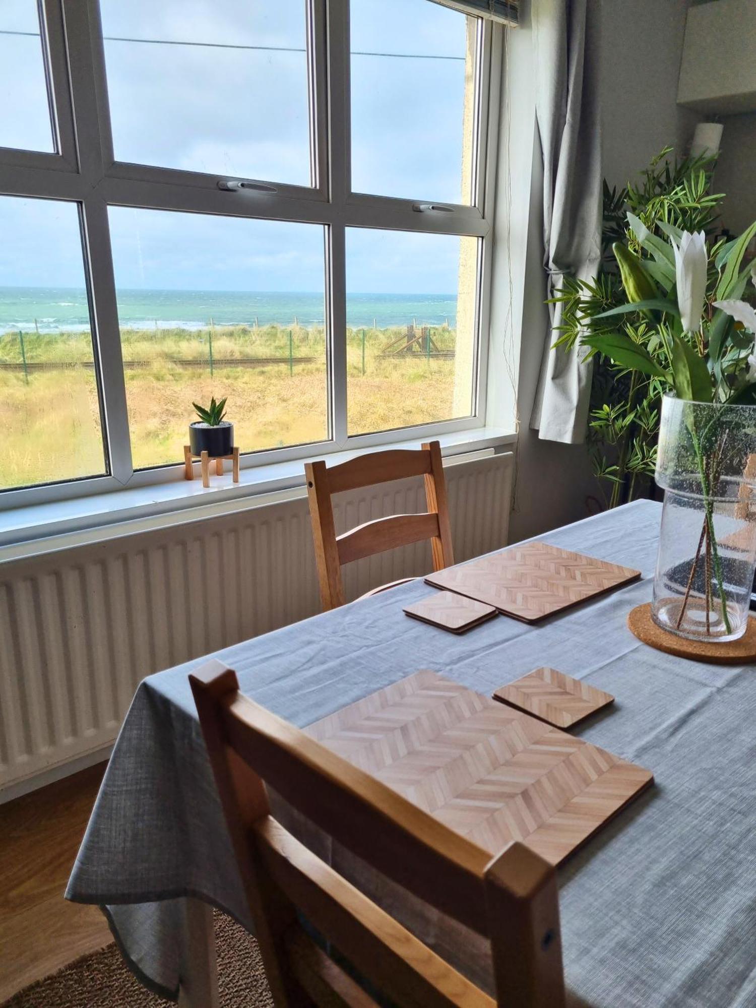 Appartement 6 Dunluce Park - Portrush By The Sea Extérieur photo