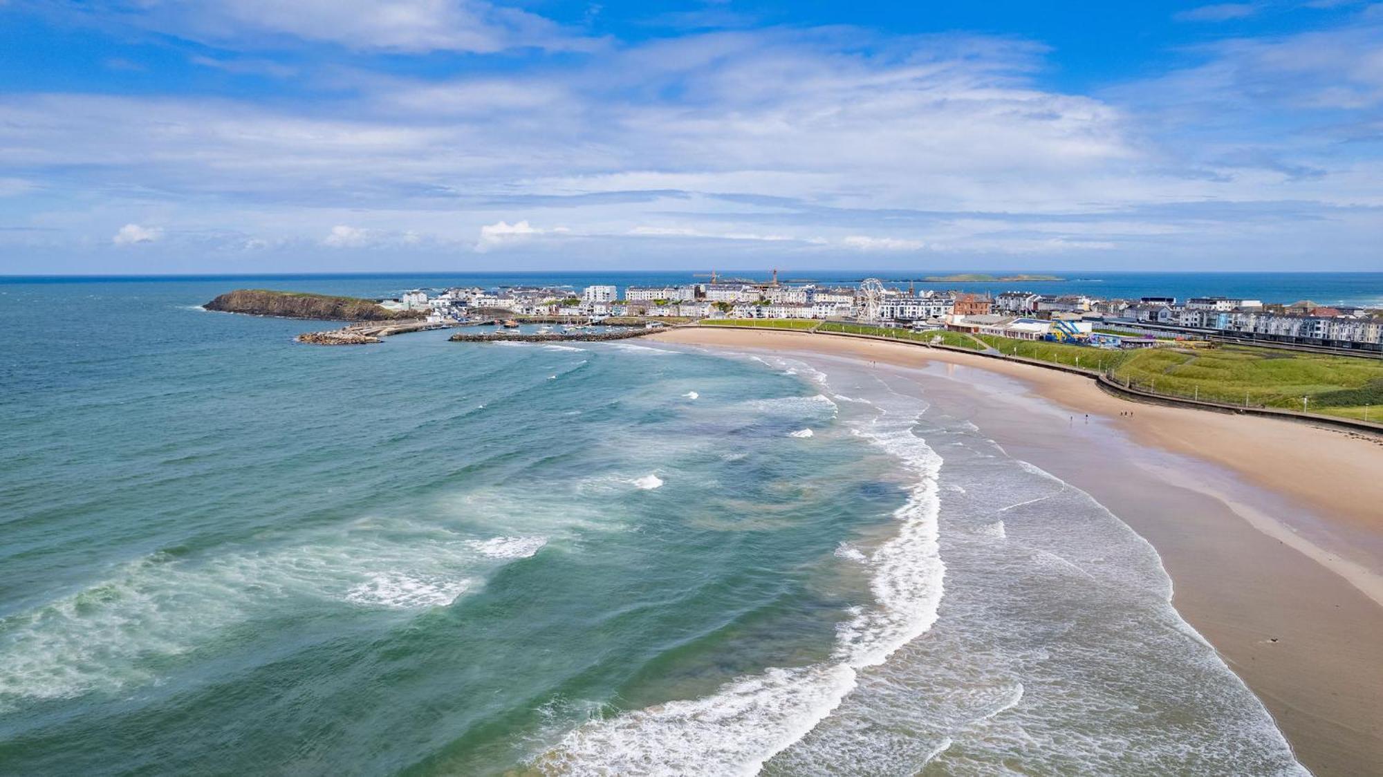 Appartement 6 Dunluce Park - Portrush By The Sea Extérieur photo