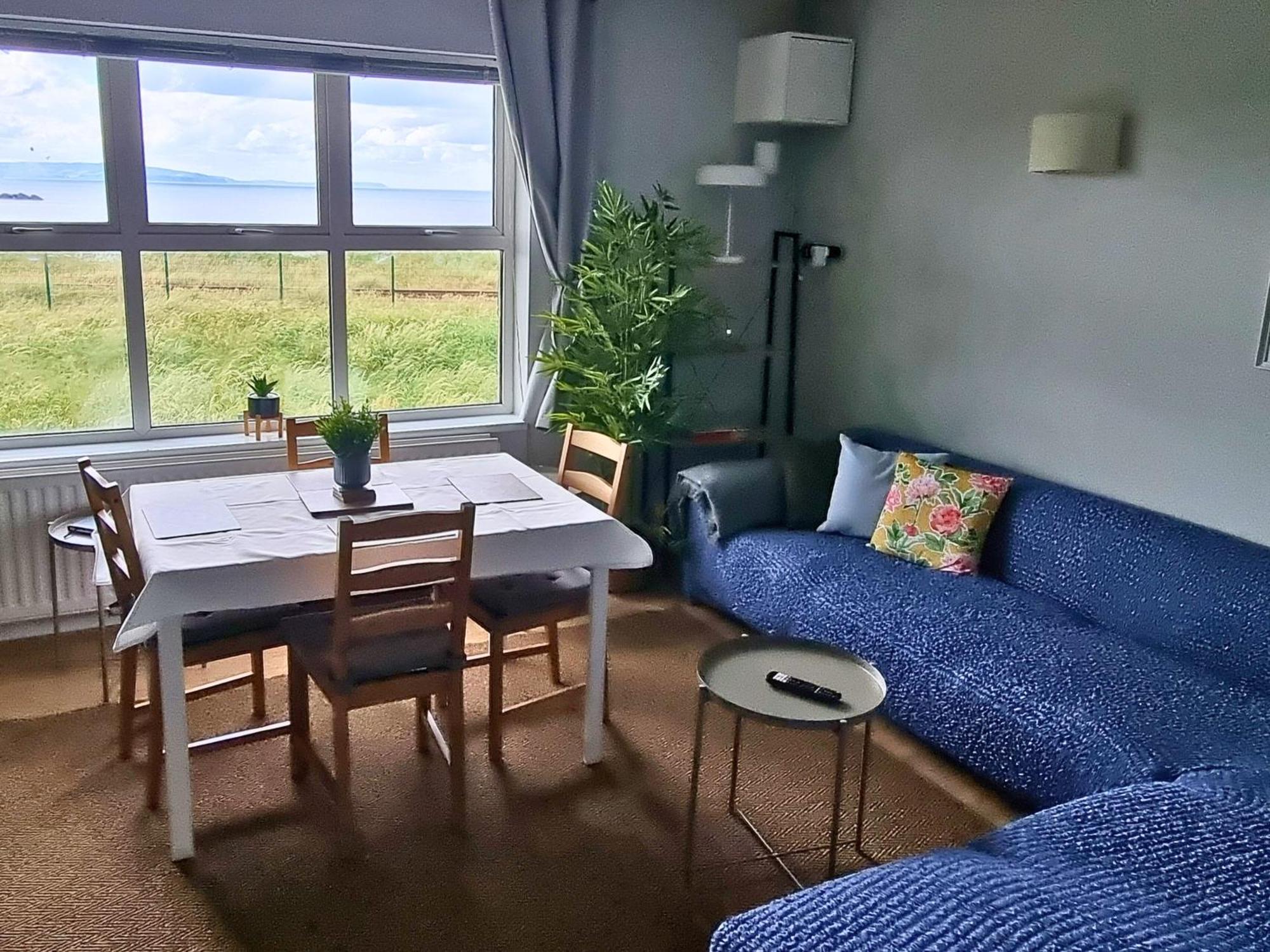 Appartement 6 Dunluce Park - Portrush By The Sea Extérieur photo